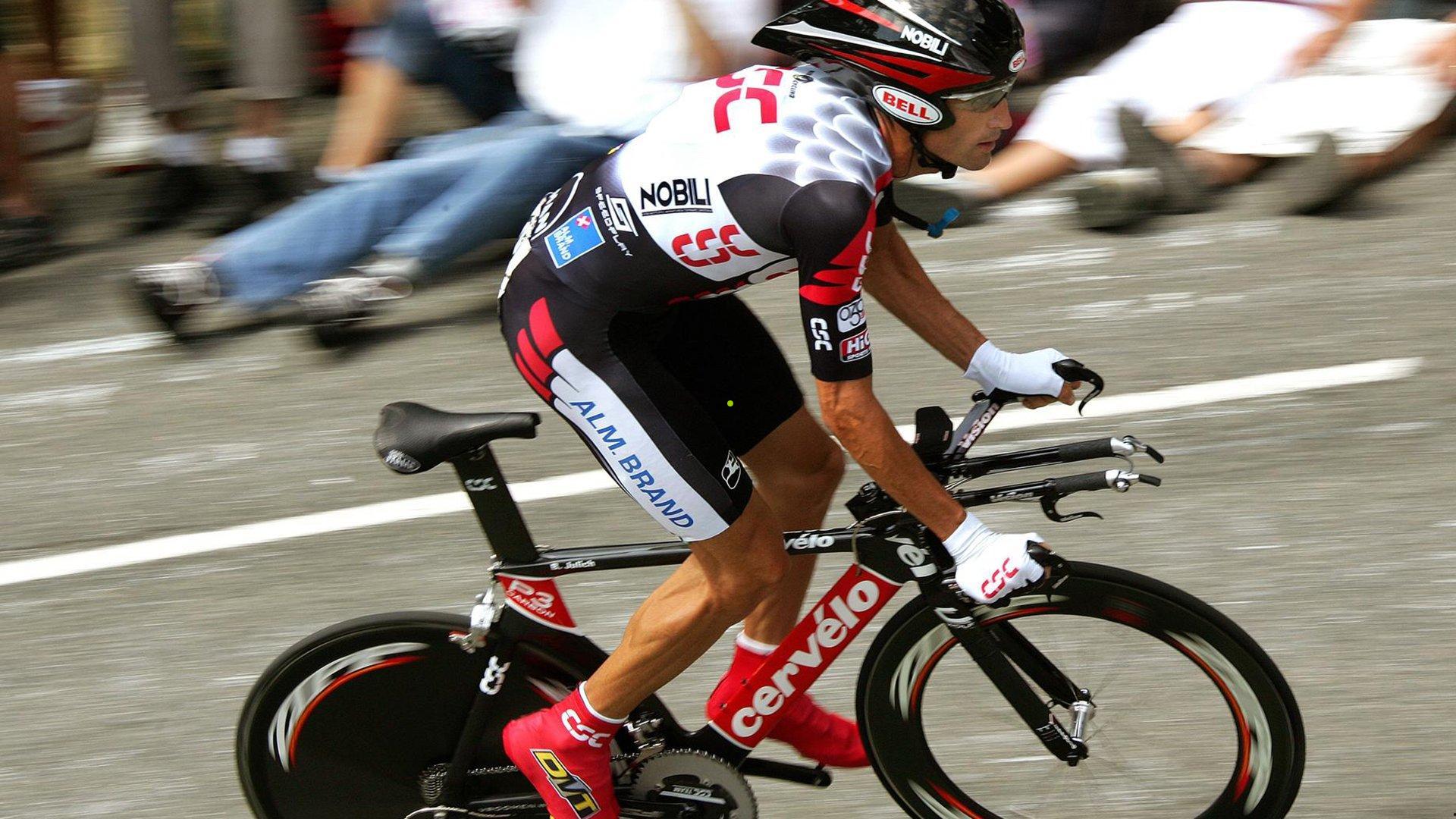 东山再起！成耀东执教国青满一年，誓言要把新人看个遍